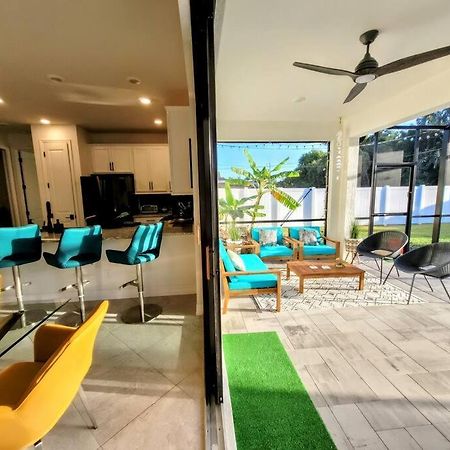 Blue Door Retreat - Luxury Pool Home - Sleeps 8 เคปคอรัล ภายนอก รูปภาพ